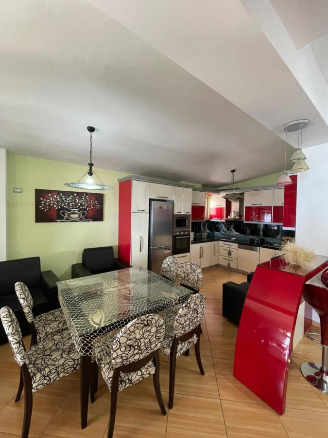 Seaview Golden Penthouse Apartment Sarande Ngoại thất bức ảnh