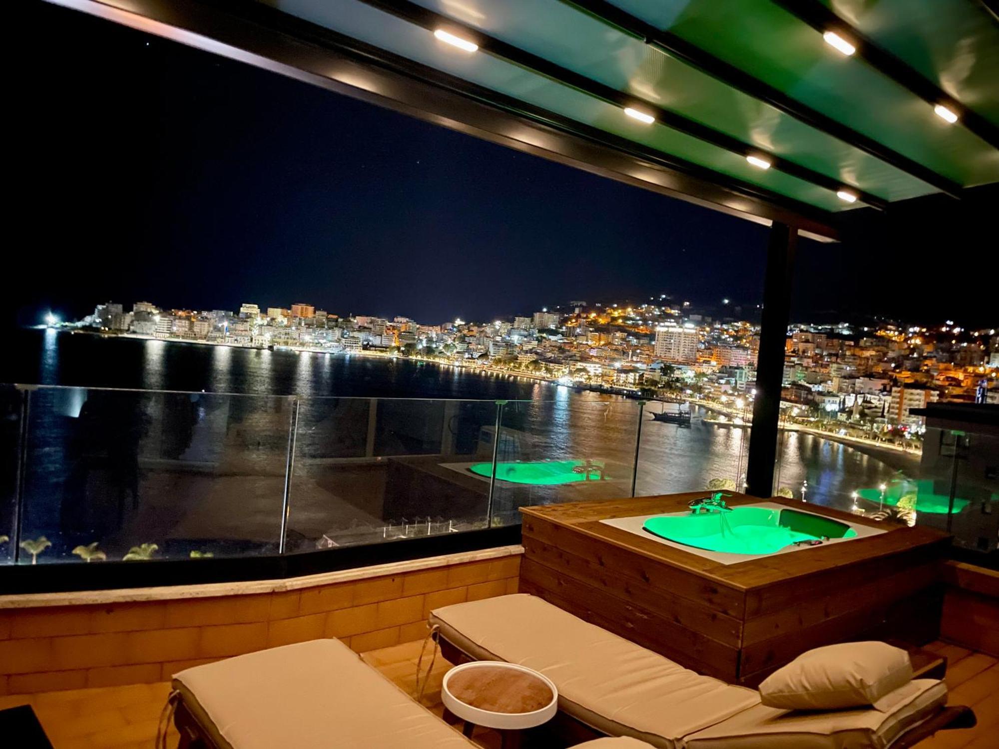 Seaview Golden Penthouse Apartment Sarande Ngoại thất bức ảnh